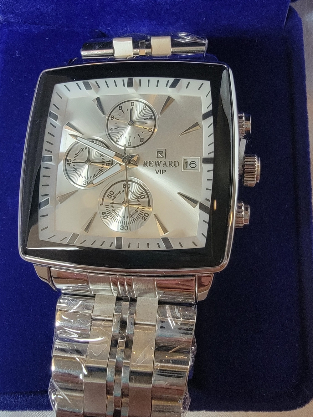 Silver Stainless Steel Men's Chronograph Watch Reward VIP NWT
